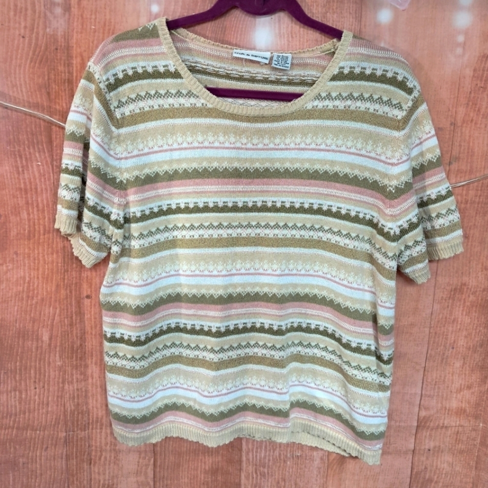 Croft and borrow size large striped knit top